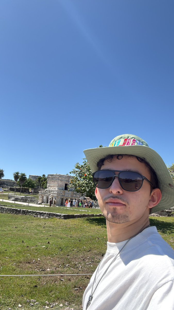 Migue (yo) tweet media