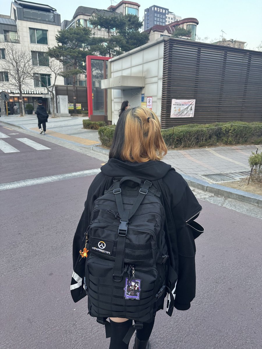 😈코너P😈 tweet media