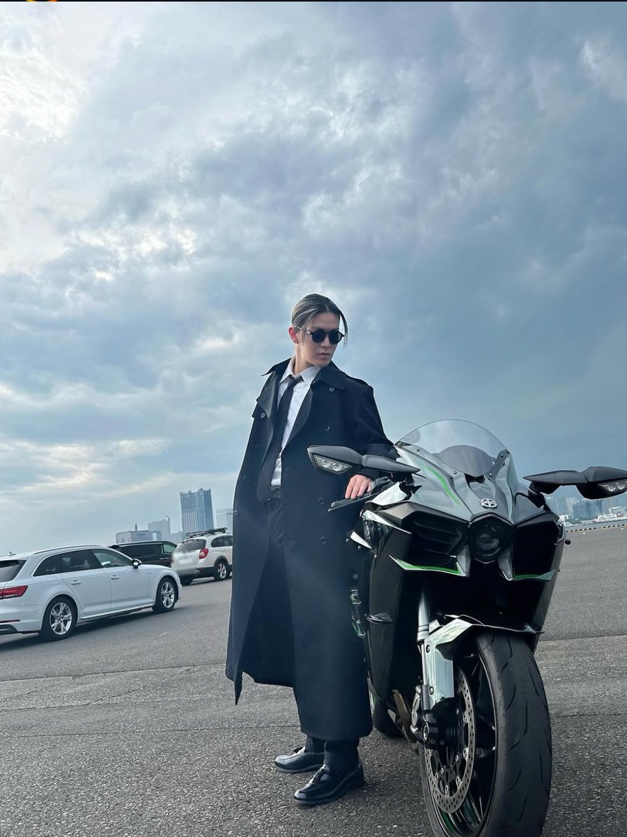 yuta pics tweet media