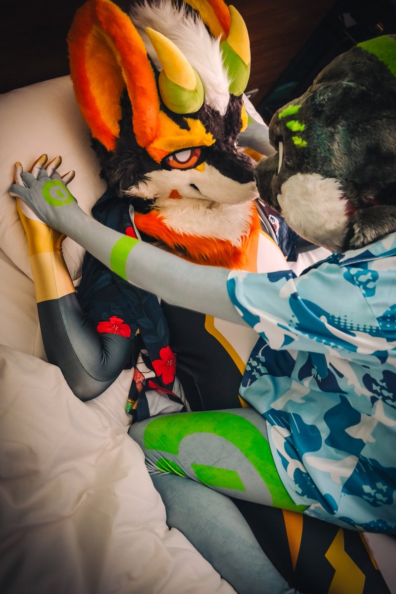 Oh no, what you doing? I'm a good boy🥺