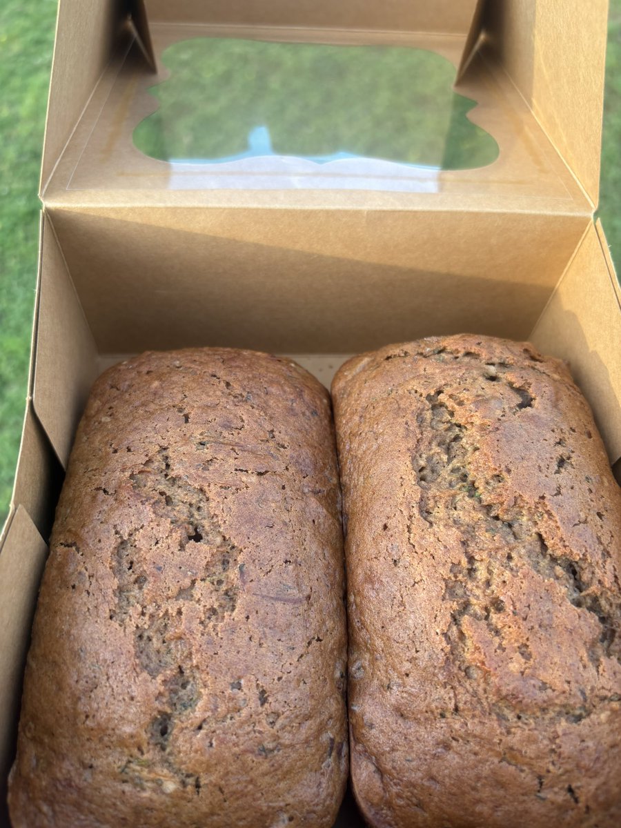 xDevinDuncan's tweet photo. Sourdough zucchini bread and OG sourdough. What a awesome day of baking https://t.co/uJ3tPXqSVu