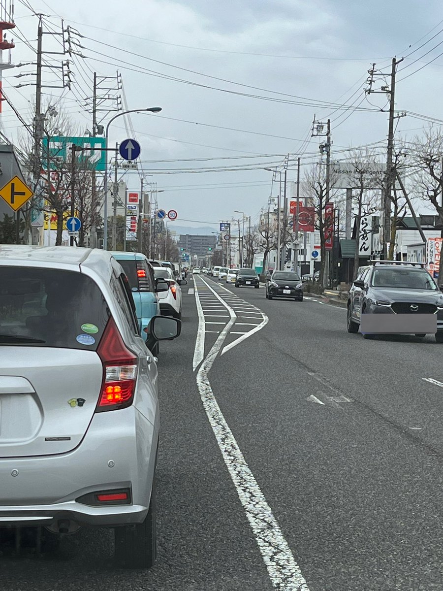 制服リユース ココ・リンク tweet media