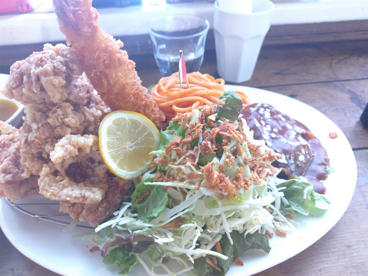 森ボン tweet media