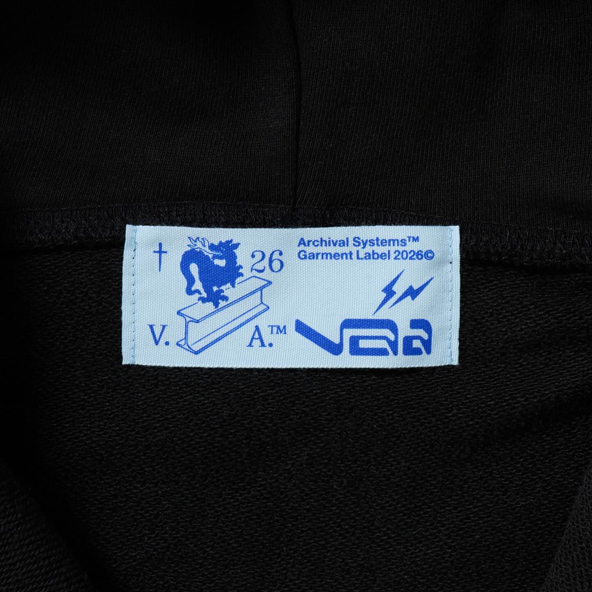 Fullress tweet media