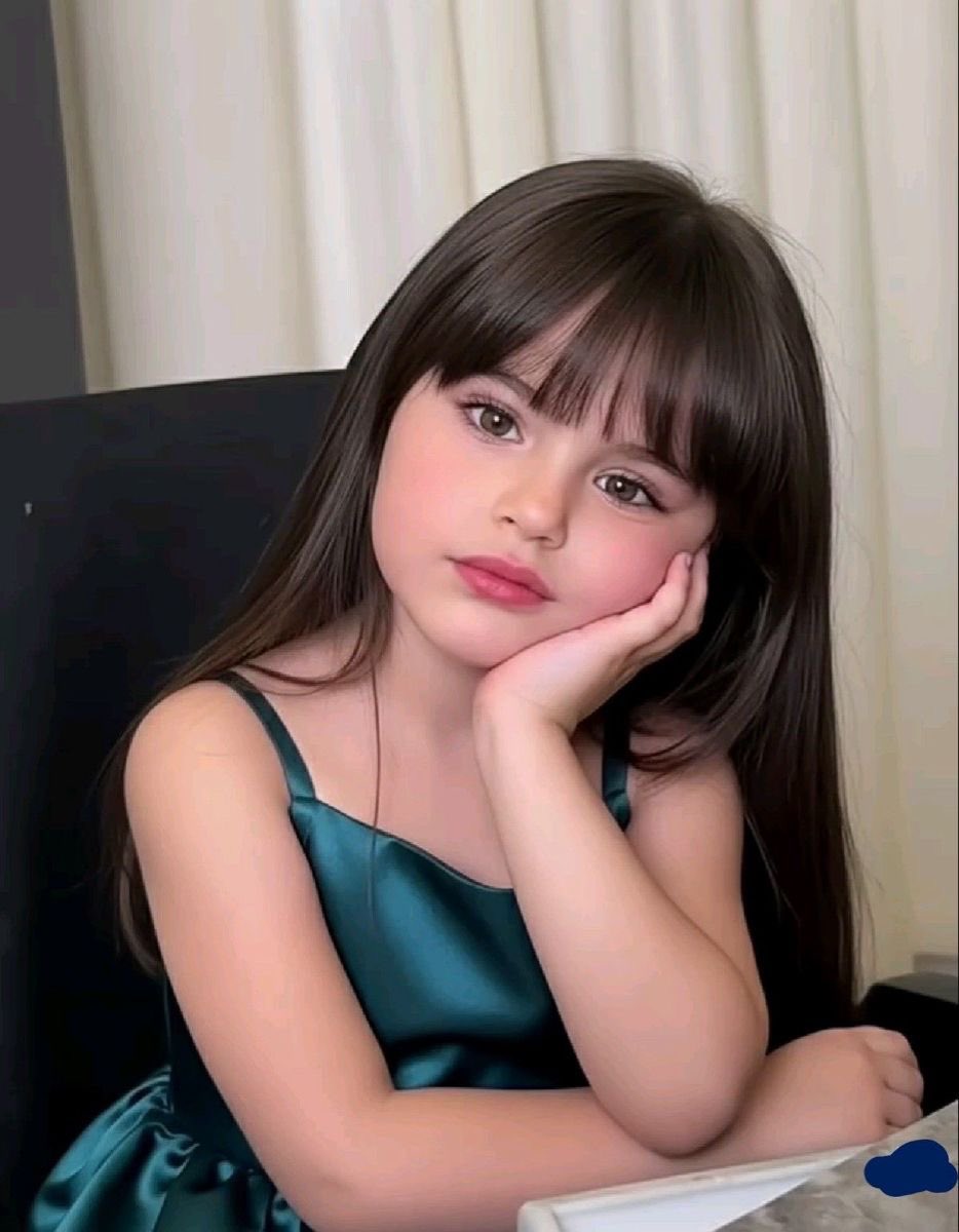 مٓريم . tweet media