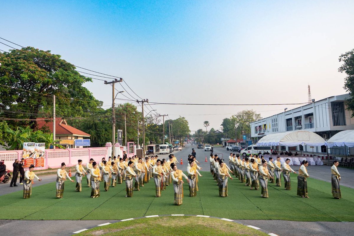 2devreg011's tweet photo. “พิธีรำบวงสรวงและสักการะท้าวสุรนารี  เนื่องในวันฉลองชัยชนะท้าวสุรนารี ประจำปี 2569”

ณ บริเวณหน้าอนุสาวรีย์ท้าวสุรนารี ประตูค่ายสุรนารี (ช่องทางที่ 1) อ.เมือง จว.น.ม.

#กรมพัฒนาที่2
#ย่าโม https://t.co/wq5x6FUgxV
