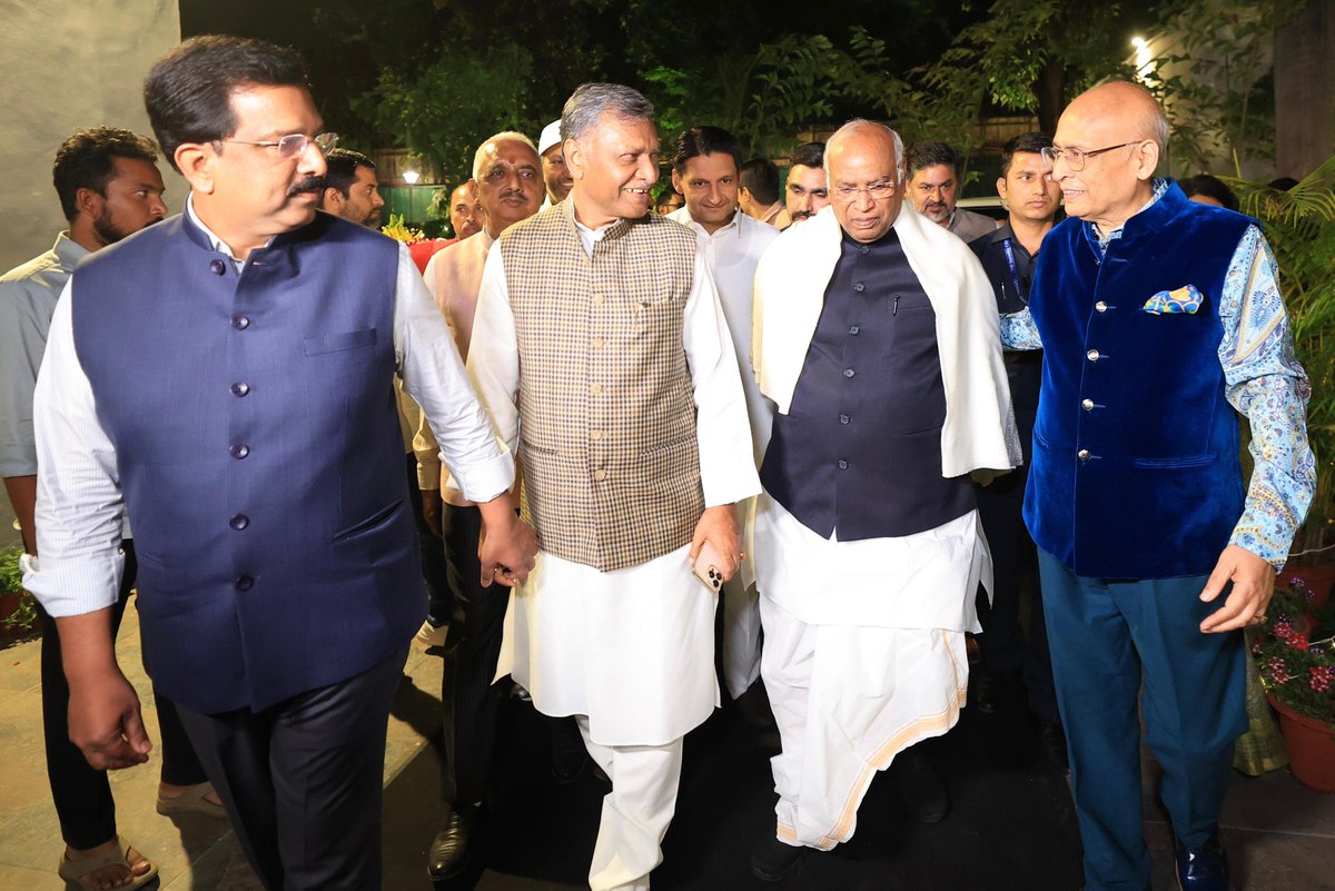 Congress tweet media