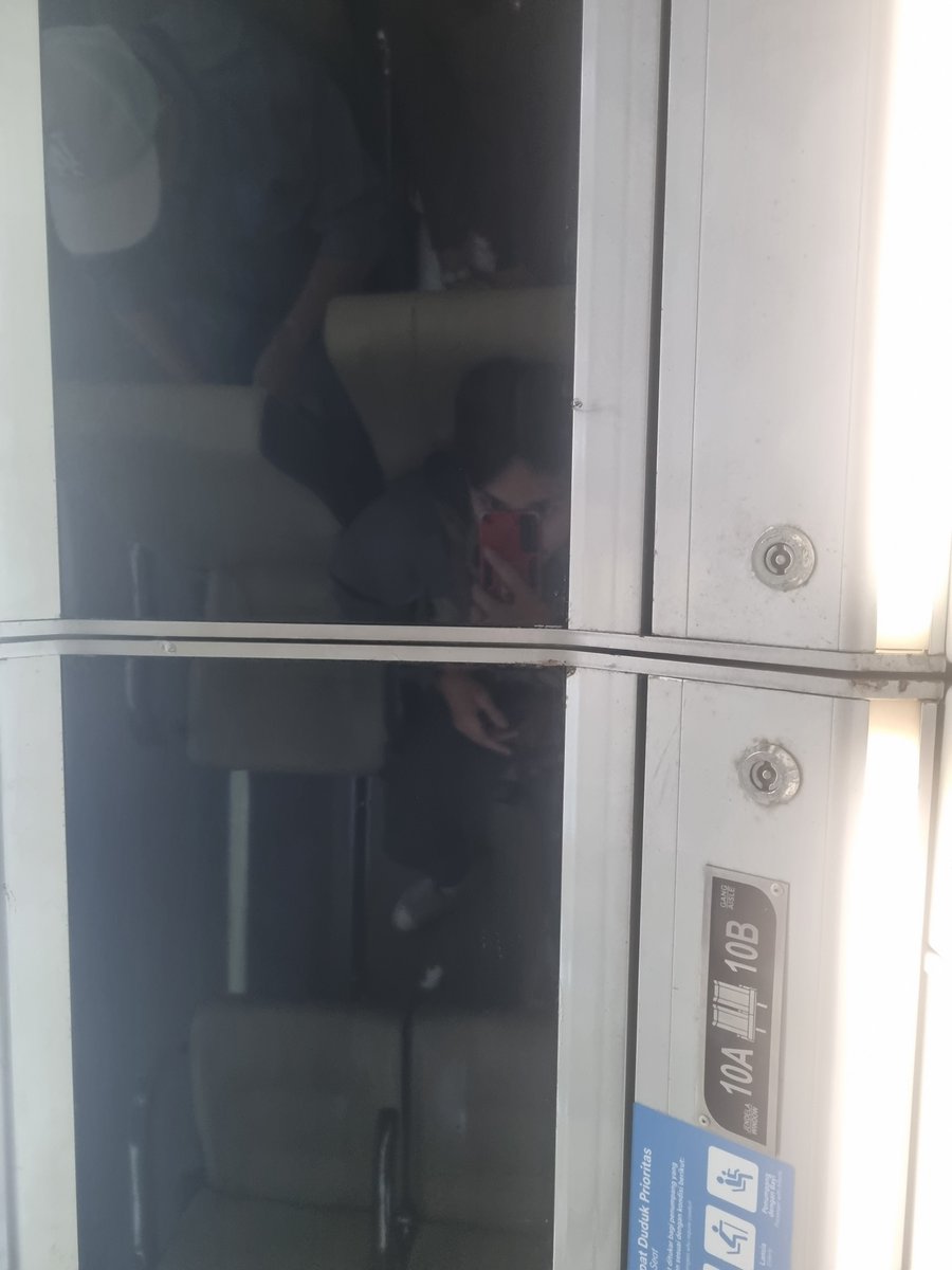 Andrew 🌸 tweet media