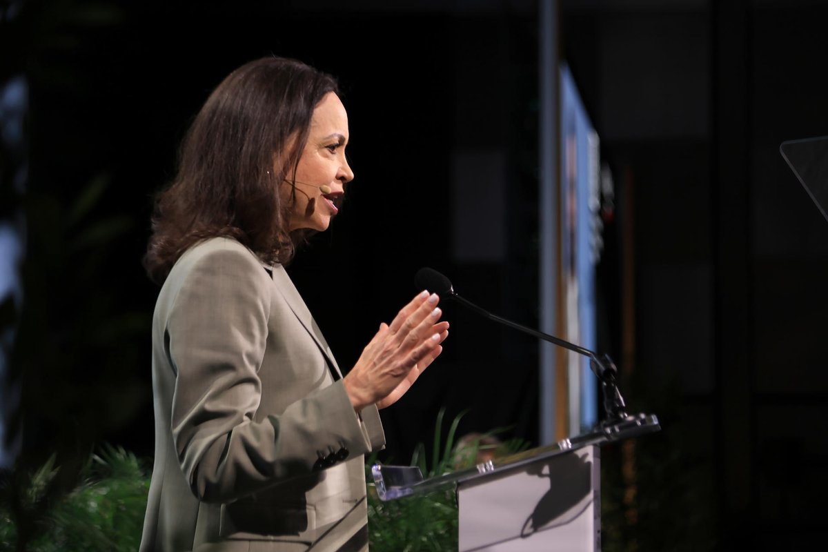 NotiExpresColor tweet media