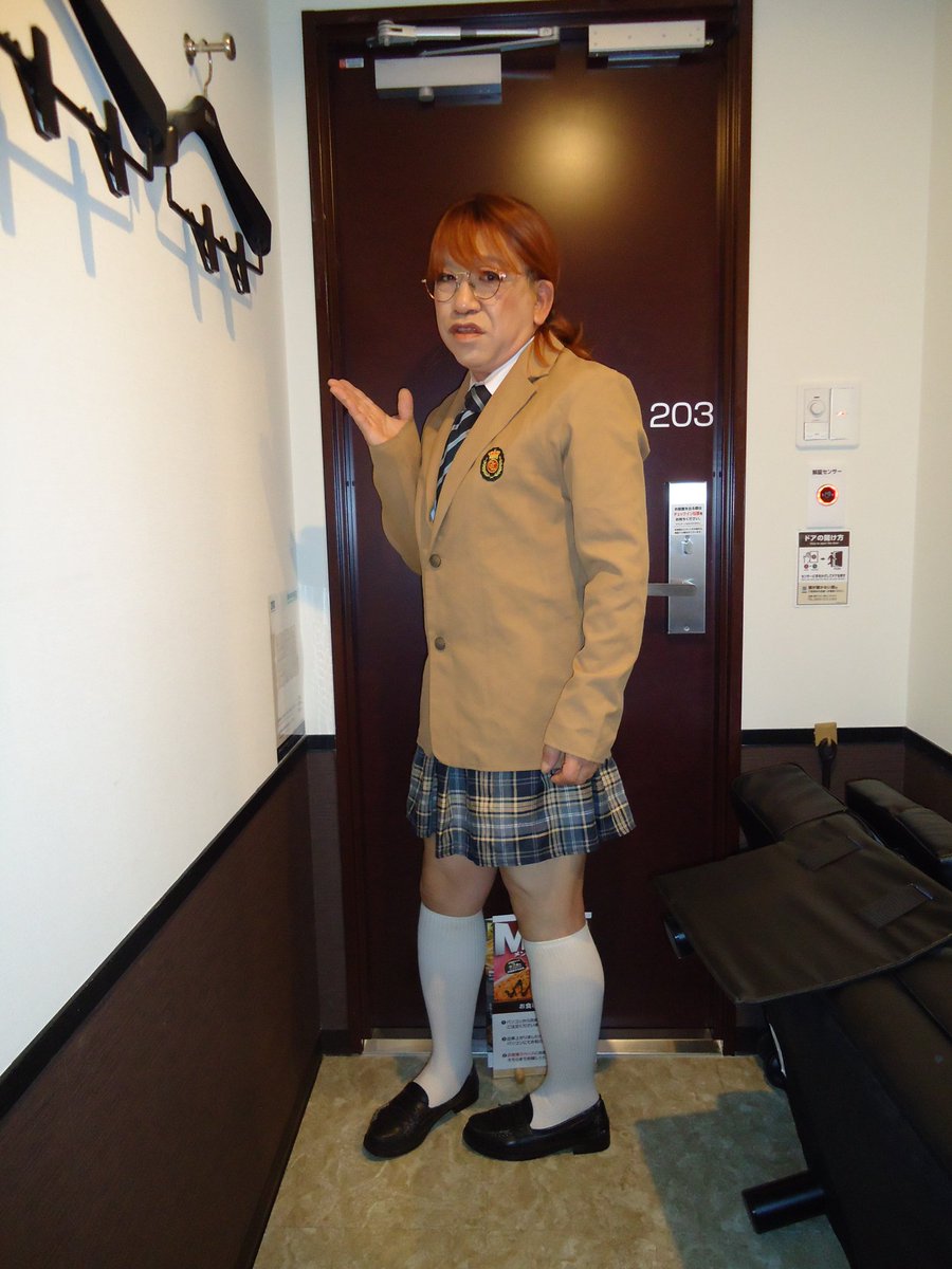 VAIOeko06's tweet photo. 日曜日に久々に変身出来ました(^^)
またAI加工やって見ます。
今度の休日もやります。
いつかは外撮りやるぞー(^_^;)
今日はデッド・カン・ダンス聞きます。
#女装男子は自撮りを上げろ
#デッド・カン・ダンス
#4AD https://t.co/vdWIiY2FTT
