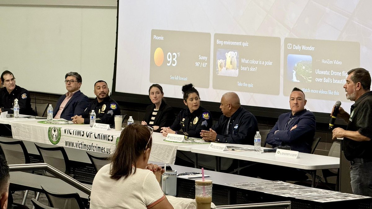 jorgem_yescas's tweet photo. Participated in a community forum at @GCU with police departments from across the Valley of the Sun, convened by community leader José Guzmán.

Direct dialogue matters. Clear information builds trust and strengthens our community. https://t.co/8lngb4fAB6