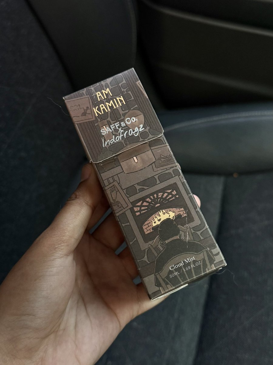 amaliyakusumaa's tweet photo. GUYS... FINALLY ADA VERSI TRAVEL SIZENYAA😭🫶🏻

no more ribet semenjak ada Travel Size Cloud Mist SAFF &amp; Co. ini, bikin wangi seharian, plus gampang dibawa kemana-mana lagi👌🏻 https://t.co/R9Vk8NUh8r