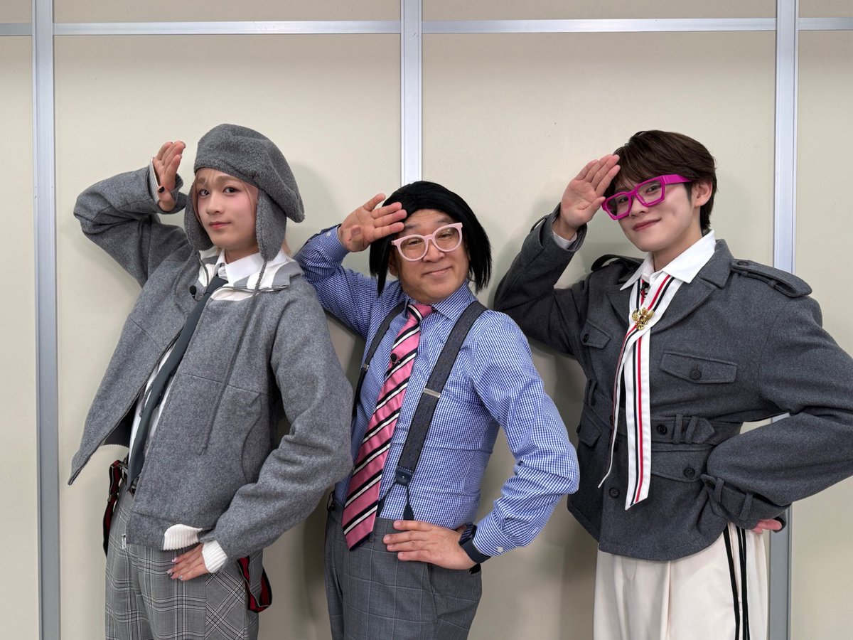 3月26日(木)①
▽#DXTEEN

DXTEENの2ndアルバム「Heart Bead」発売中♪
メンバーの #大久保波留 さん、#田中笑太郎 さんが
しぇんしぇーに会いに来てくれました✨
そして、気になるメガネの詳細は…

朝6時25分頃放送です🫡

#アサデス
#DXTN
#DXTEEN_HeartBeat