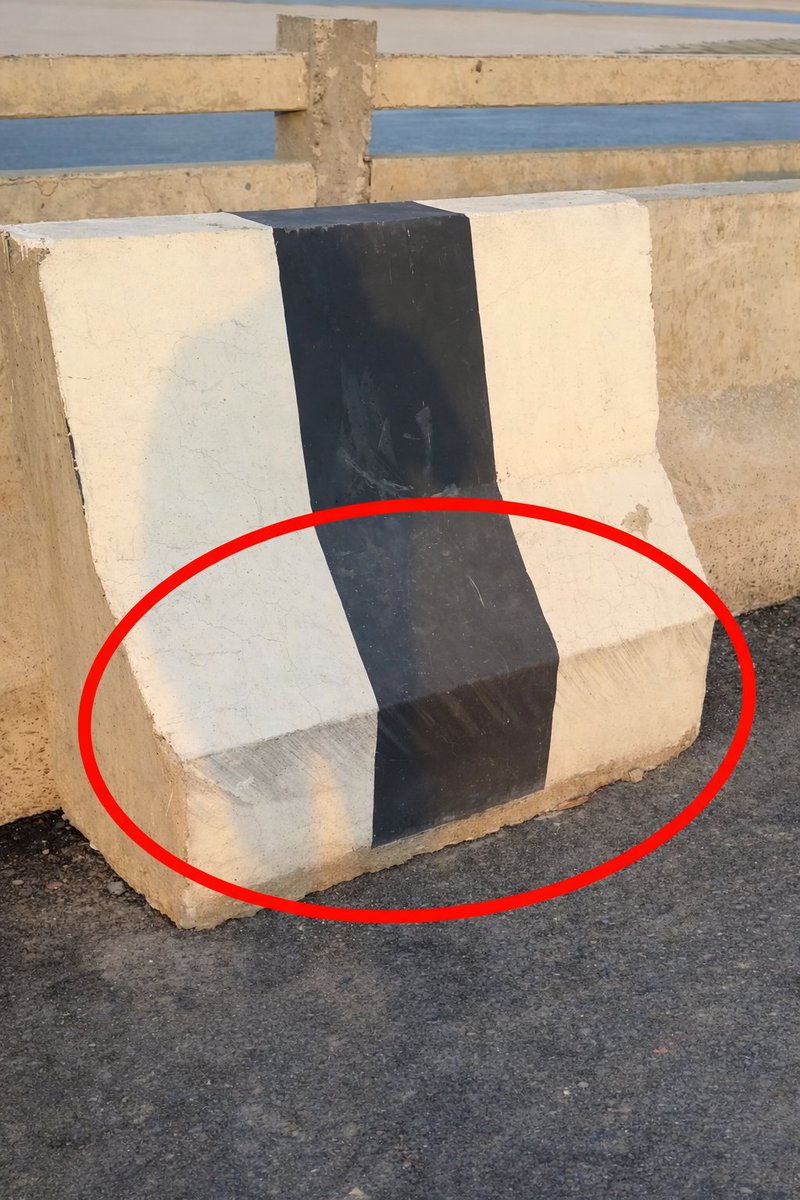 Oppressor tweet media