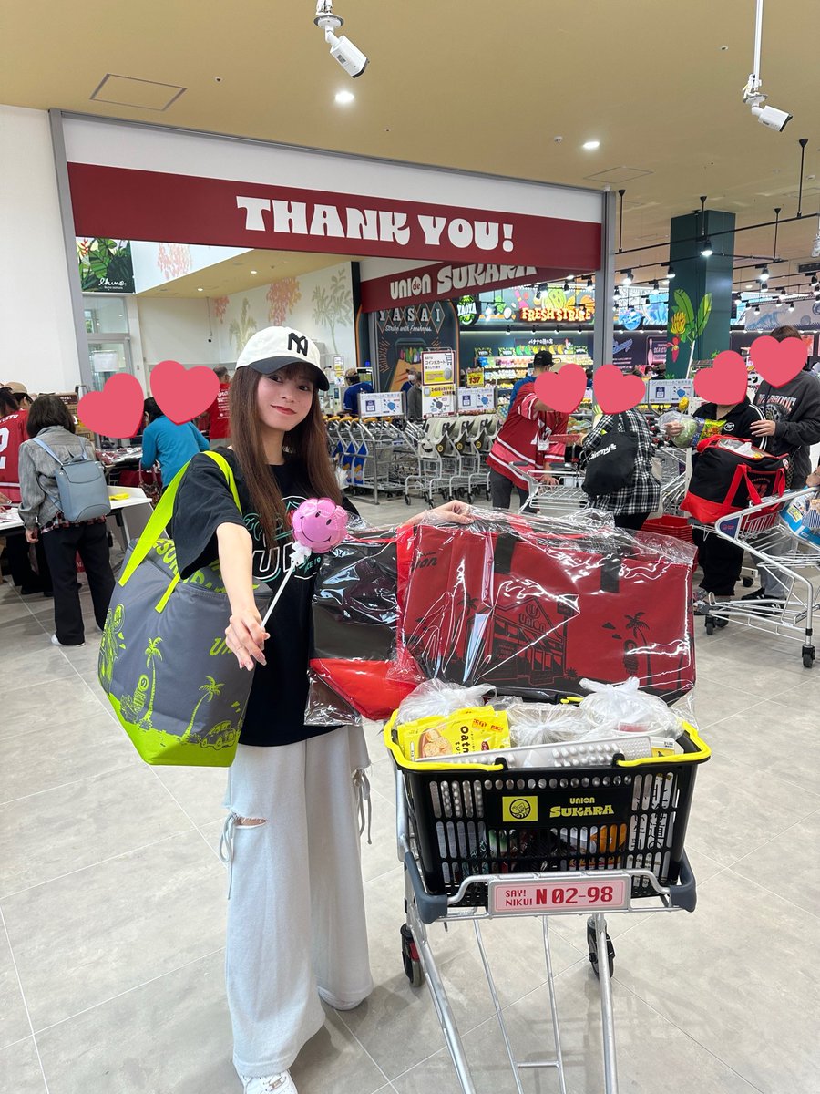 にこまろ🐰🌺 tweet media