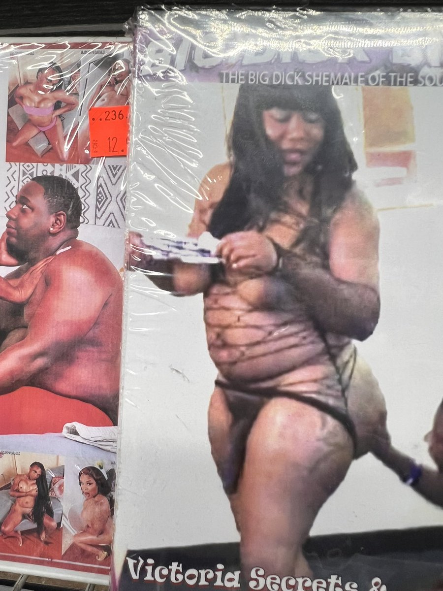 juss_hollywood (10/10 DC tweet media