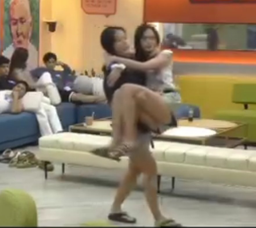 thepinkrose12's tweet photo. Aw #KaiRain ko Please never fo. Sasamahan namin kayo gang nag violet. https://t.co/opVk92ob9D