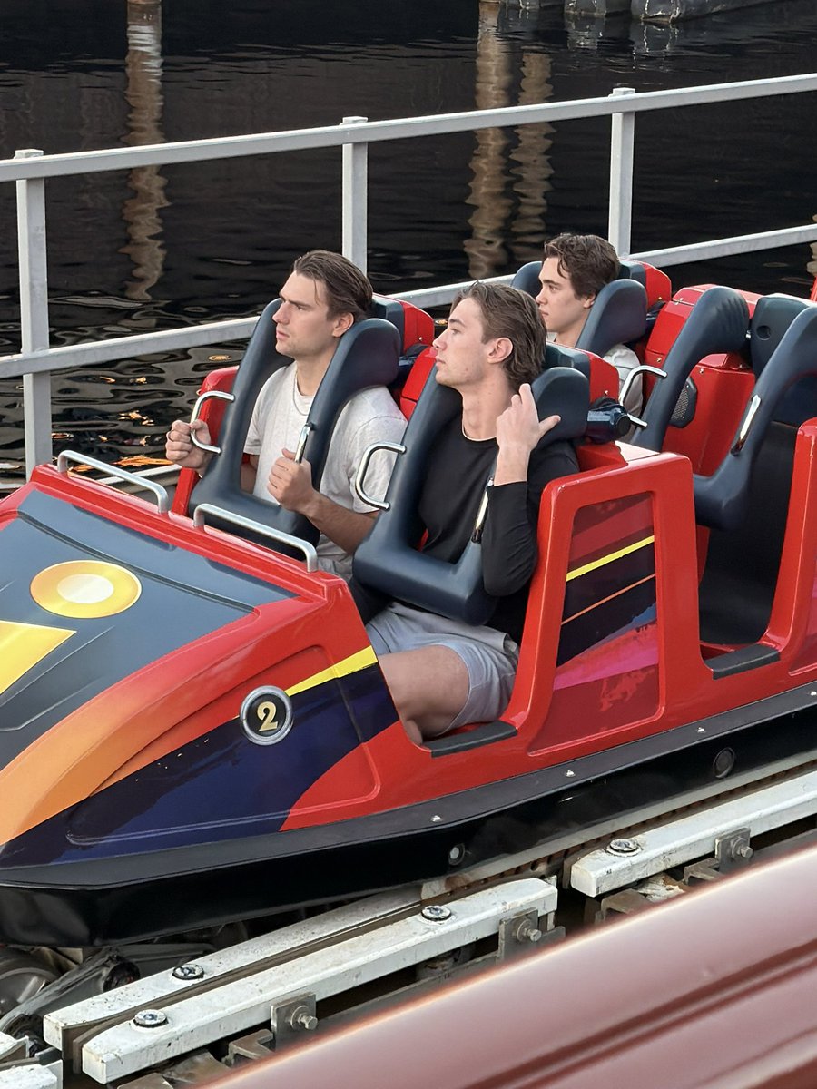 mars⋆˚࿔ ₂₀⋆⁶¹ tweet media