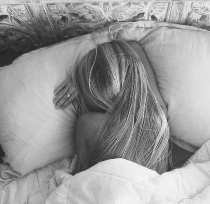 𝘏𝘢𝘸𝘬𝘪𝘯𝘴’ 𝘚𝘪𝘭𝘦𝘯𝘵 𝘚𝘵𝘦𝘢𝘥𝘧𝘢𝘴𝘵 tweet media