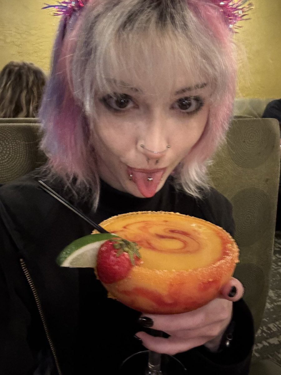 sumi 🍃 edtwt tweet media