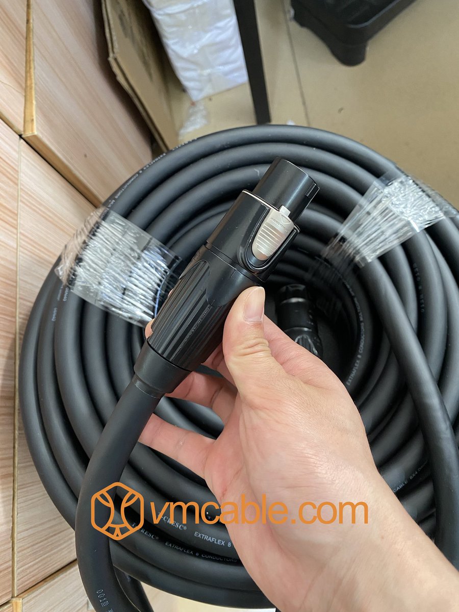 Konsnhunter tweet media