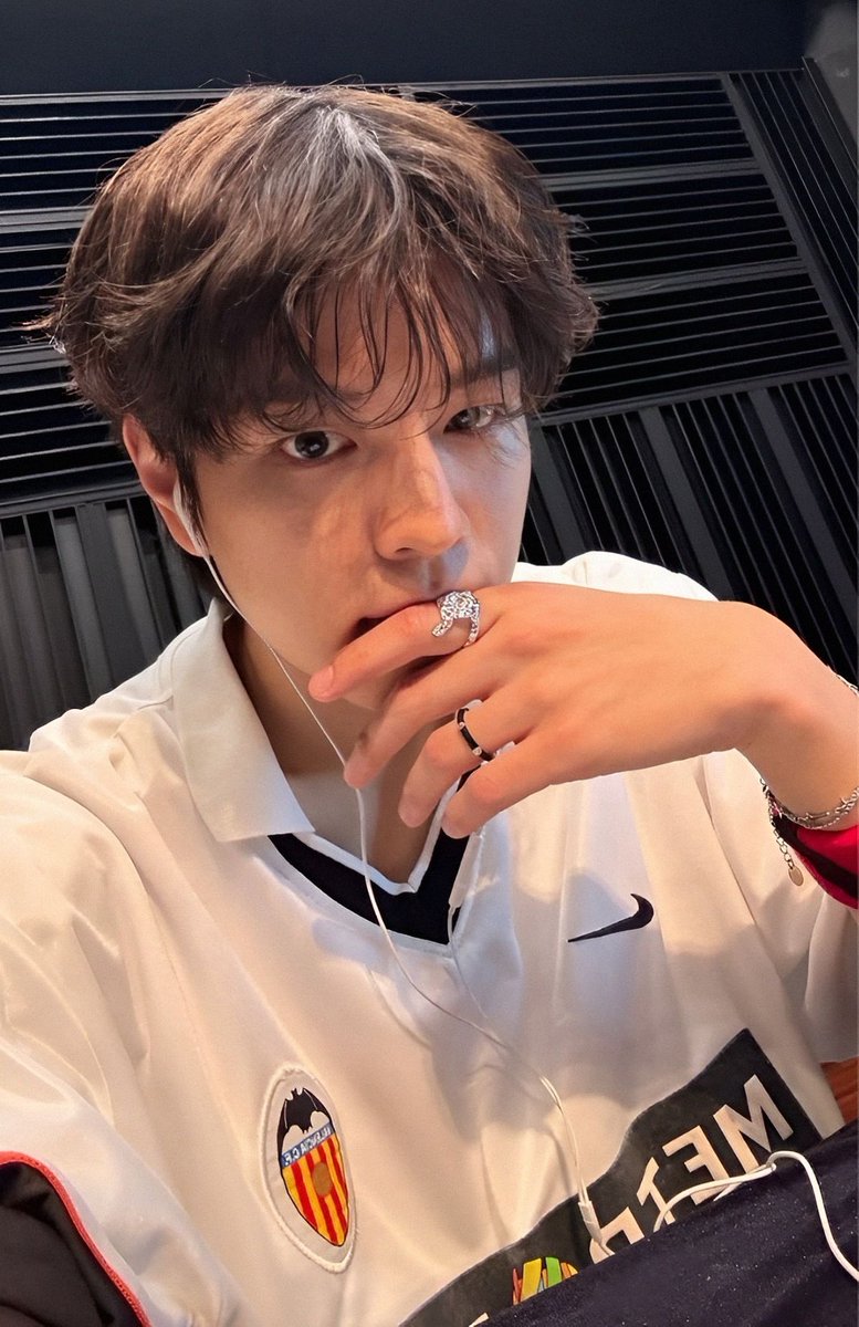 alice🍒 tweet media