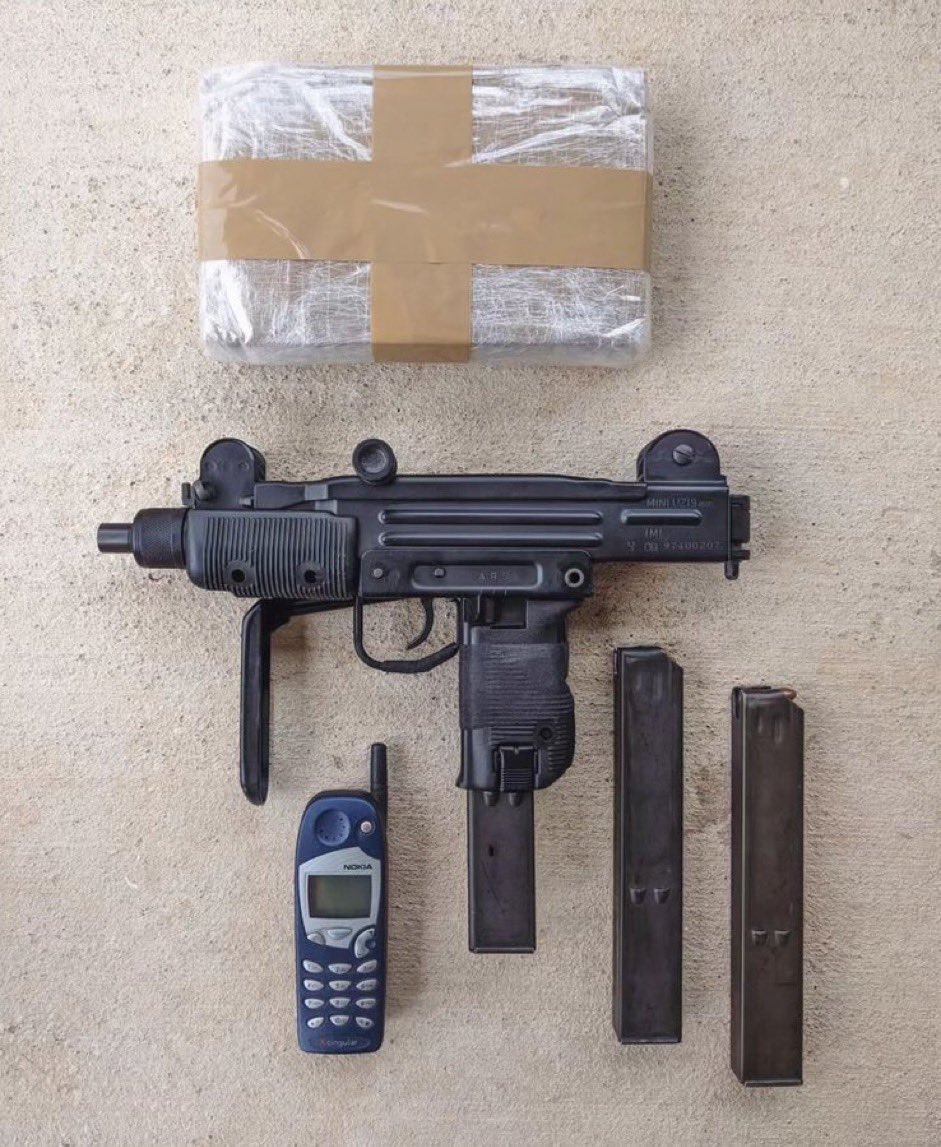 Weapons Daily tweet media