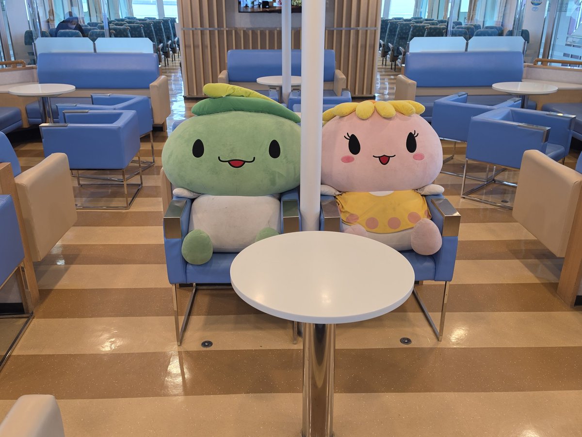 hatecrew283's tweet photo. オリーブしまちゃんを連れて関西に戻る！小豆島楽しかった！ https://t.co/2de3cr7M1Y