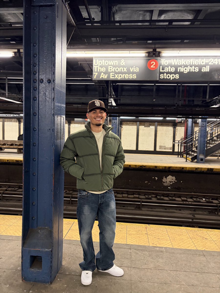 gera ♱ tweet media