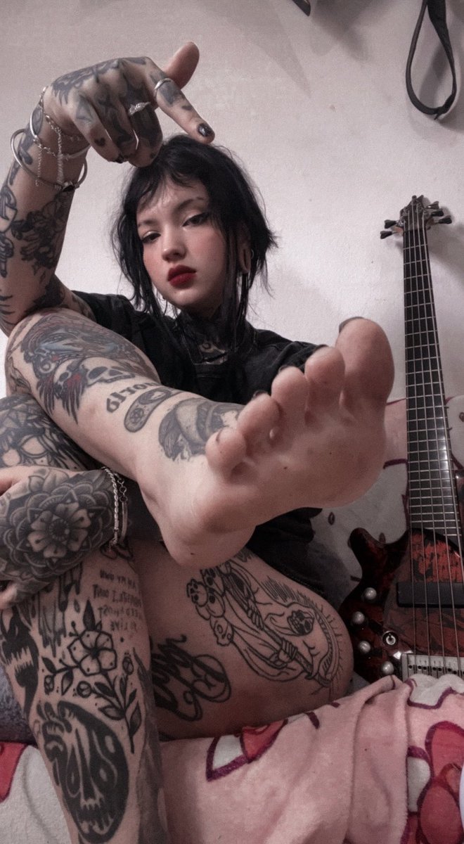 incelton melo tweet media