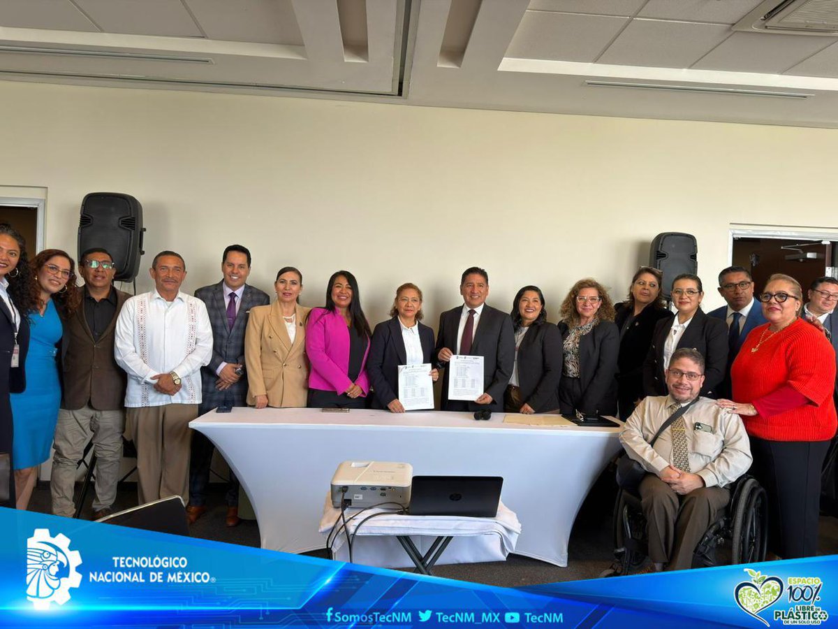 TecNM_MX's tweet photo. #TecNMInforma
El Tecnológico Nacional de México participó en la firma de la Carta de Intención con planteles de la #DGETI en la Ciudad de México, con el objetivo de impulsar la colaboración académica, científica y tecnológica.
👇🏾
https://t.co/kaKg3emPPI
#TodosSomosTecNM https://t.co/dgHjh0YPUI