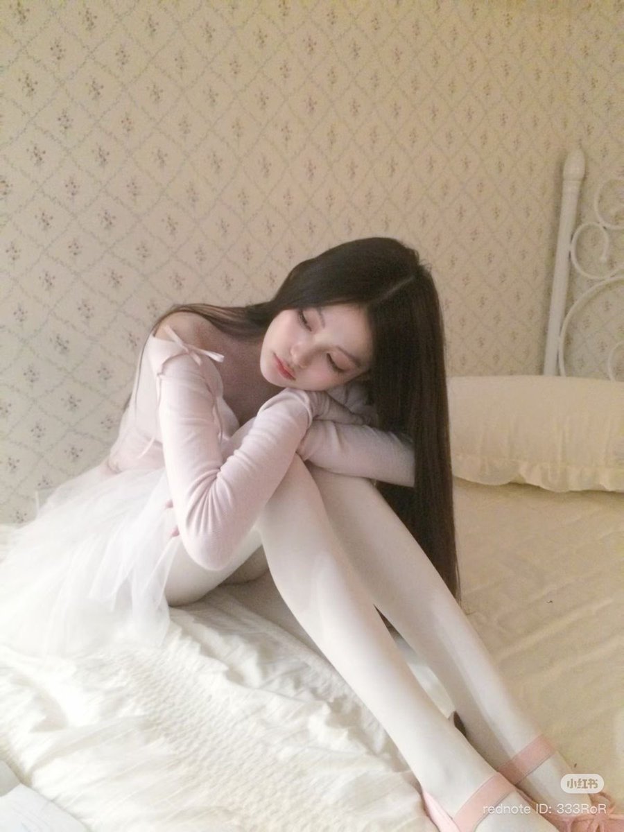 elowyn || BIAS BIRTHDAY tweet media