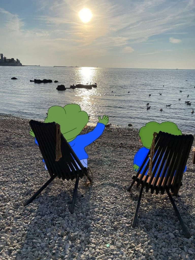 𝑪𝒓𝒐𝒘𝒏 ✠🦅 tweet media