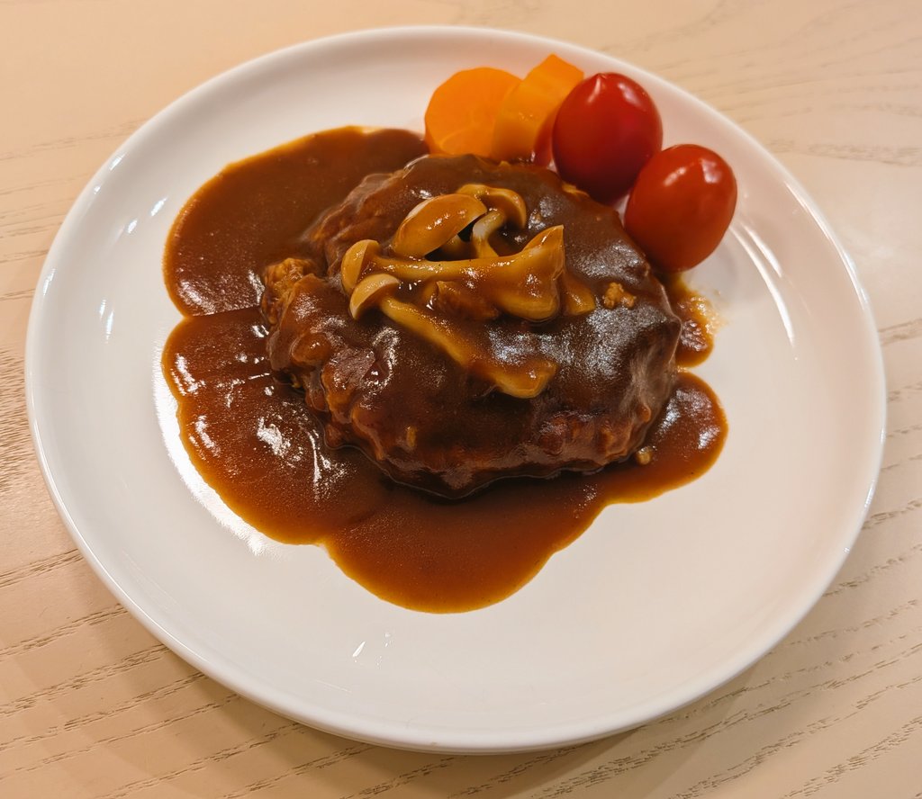 しろくま🐻 tweet media