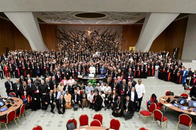 catholicnews1's tweet image. #Vatican Synod Releases Key Reports on Poverty, Environment, and Polygamy
catholicnewsworld.com/2026/03/vatica…
