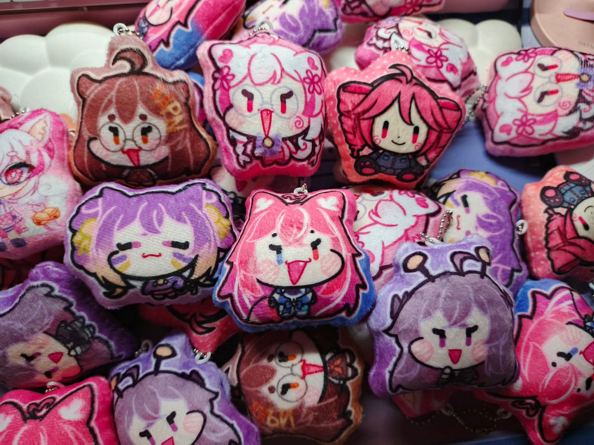 minu 🌸 | coscarni @ FG05 tweet media