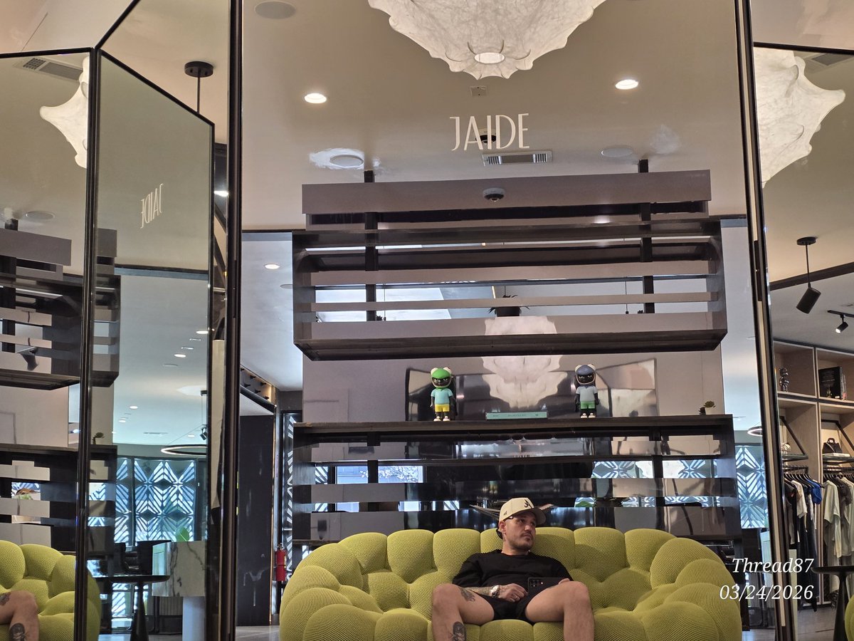 Getting Some Thread tweet media