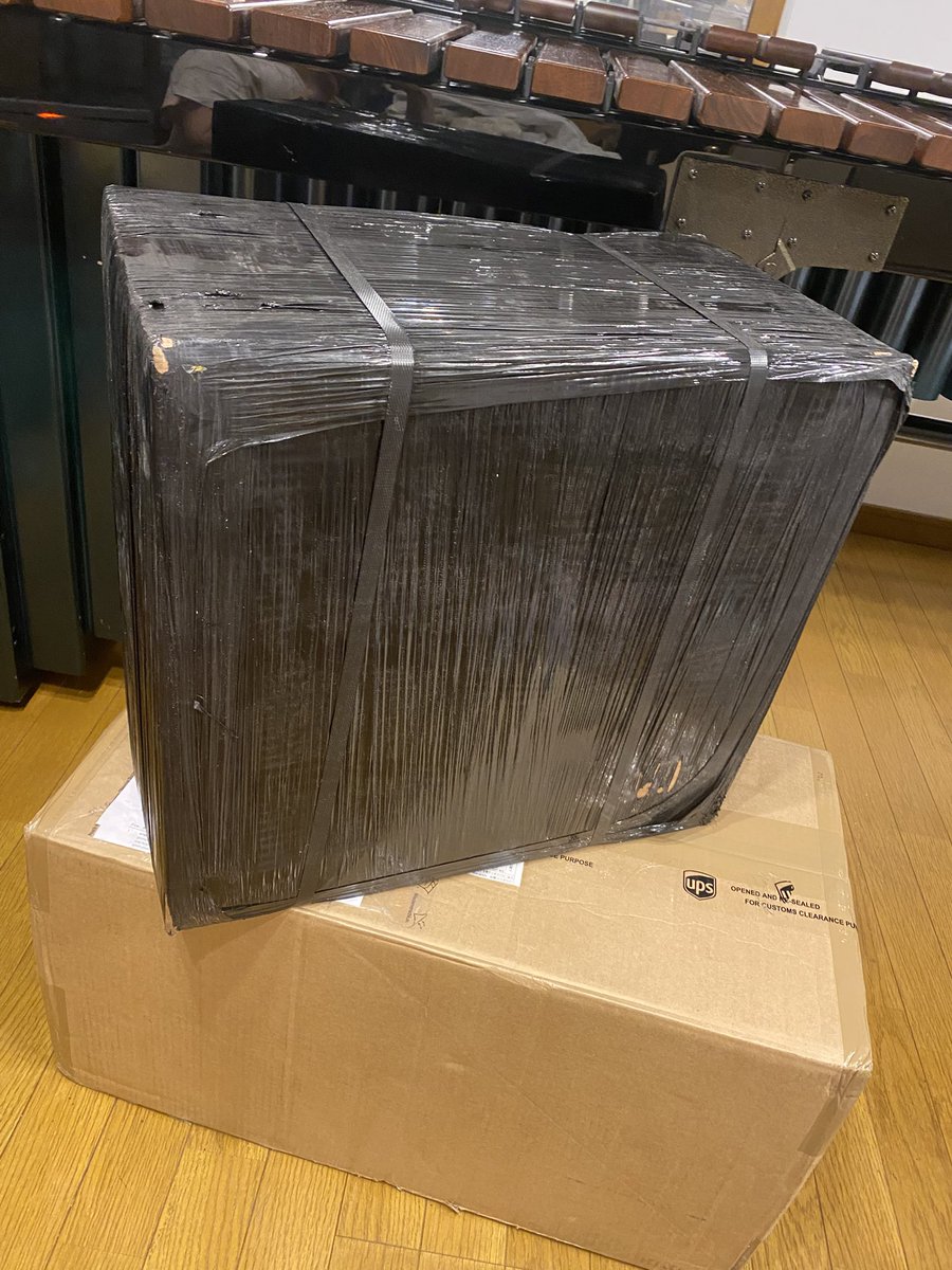 KoikeMusic's tweet photo. やっとレスタが届きました🙏

ウワサのHsin-Hsuan WUモデルも✨

急いで梱包して発送します‼️ https://t.co/Ojf9yXrAaa