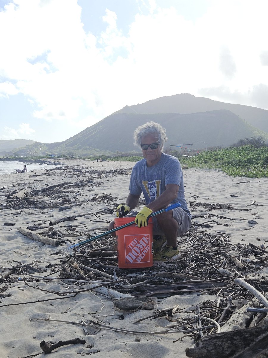 808cleanups tweet media