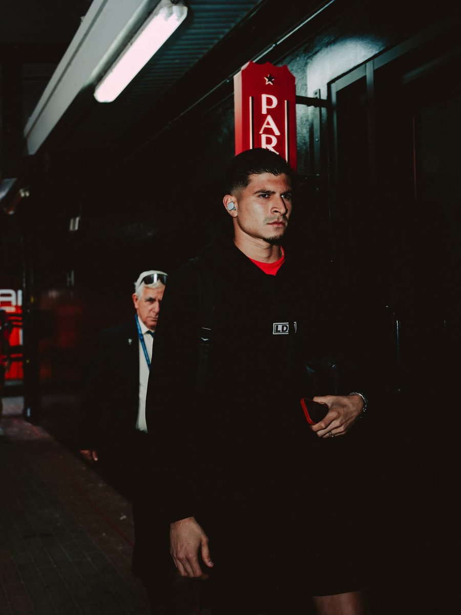 Esta semana el guardameta de Alajuelense, Bayron Mora, conocerá su destino tras un accidente ocurrido el año anterior en donde conducía en aparente estado de ebriedad.

Según informó La Nación, este viernes habrá una audiencia preliminar para conocer si irá o no a juicio. 🚨