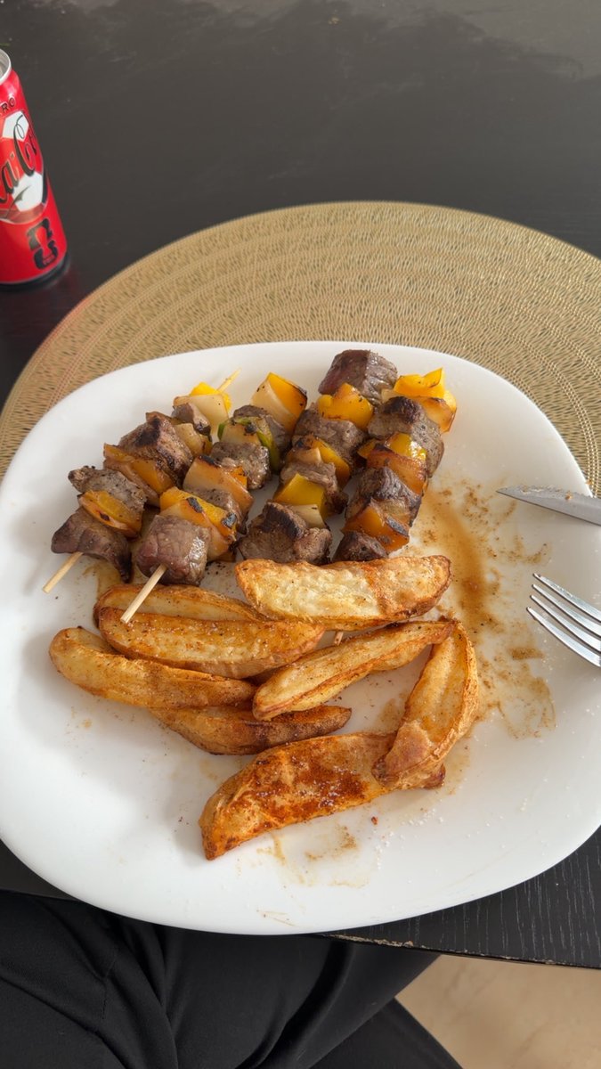 GirlOfNox tweet media