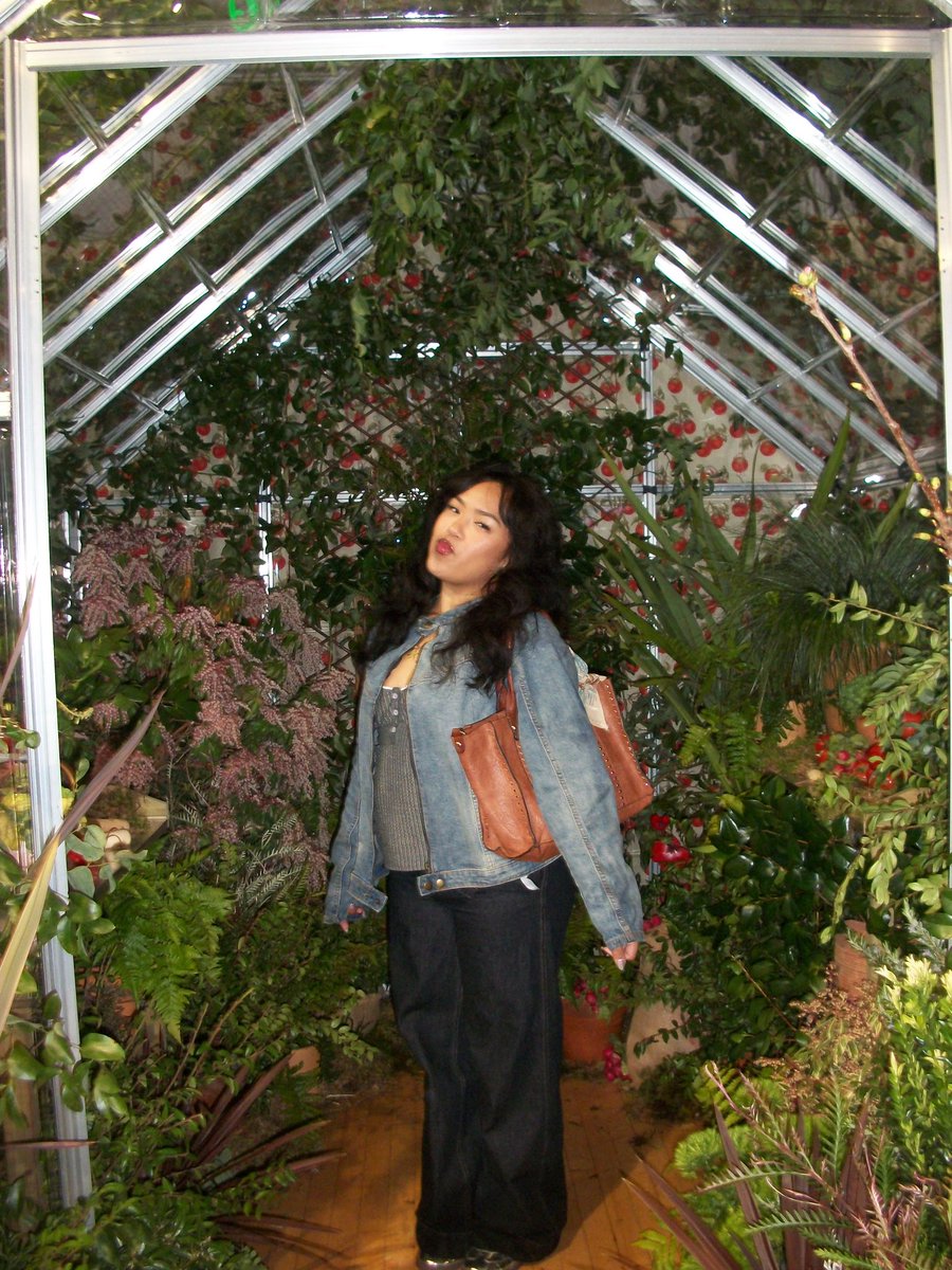 gab 🪽 tweet media