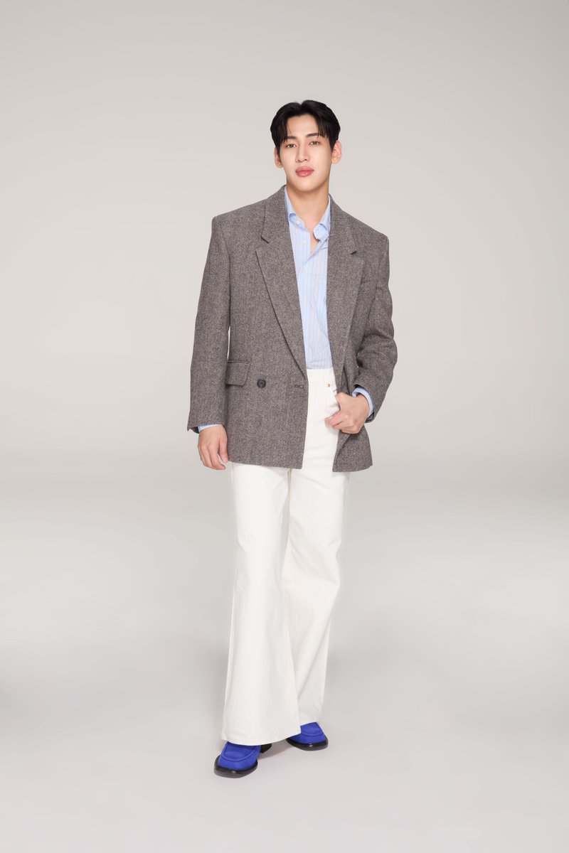 ไฮเออร์ ประเทศไทย ประกาศ ‘BamBam’ นั่งแท่น Brand Ambassador ต่อเนื่องปีที่ 2 เสริมแกร่งภาพลักษณ์ Global No.1 Brand ผู้นำเครื่องใช้ไฟฟ้าระดับโลก

#HaierxBamBam
#Haier #HaierThailand 
#HaierMoreCreationMorePossibilities 

อ่านข่าวเพิ่มเติม
📍facebook.com/aroundent/post…