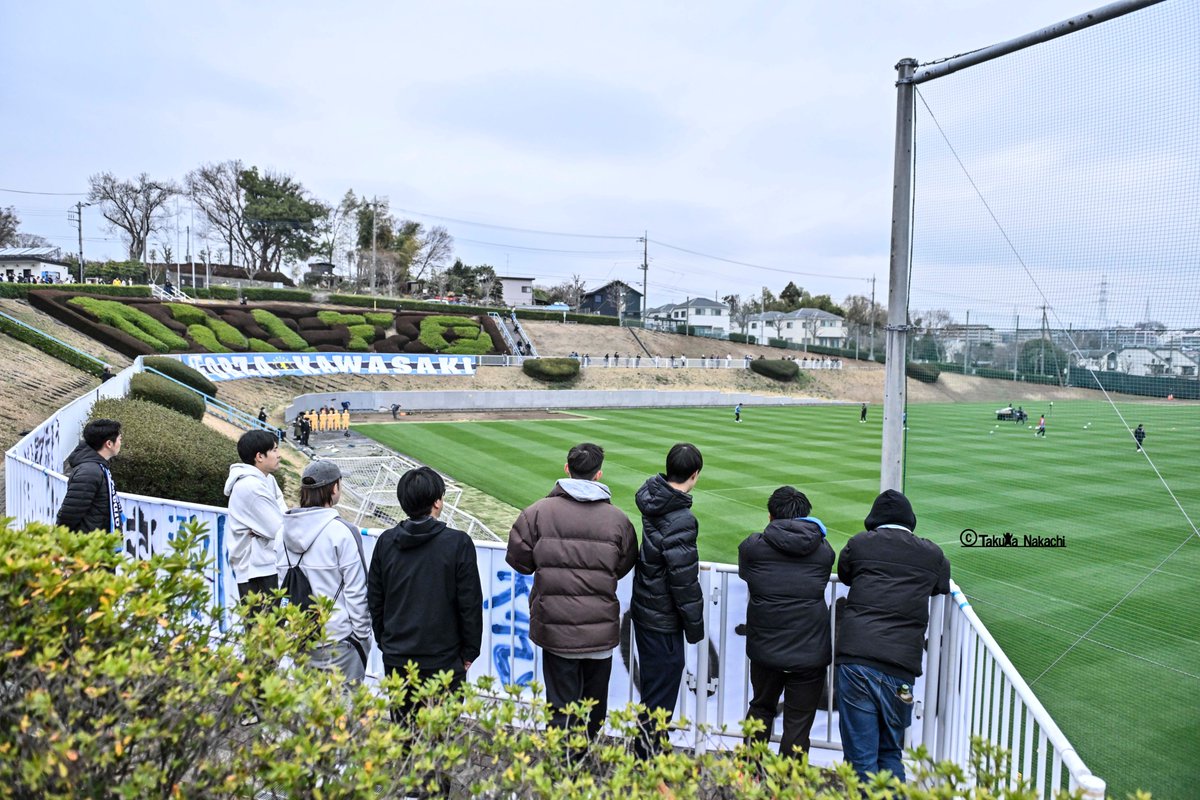 城とサッカーの編集者兼記者兼カメラマン tweet media