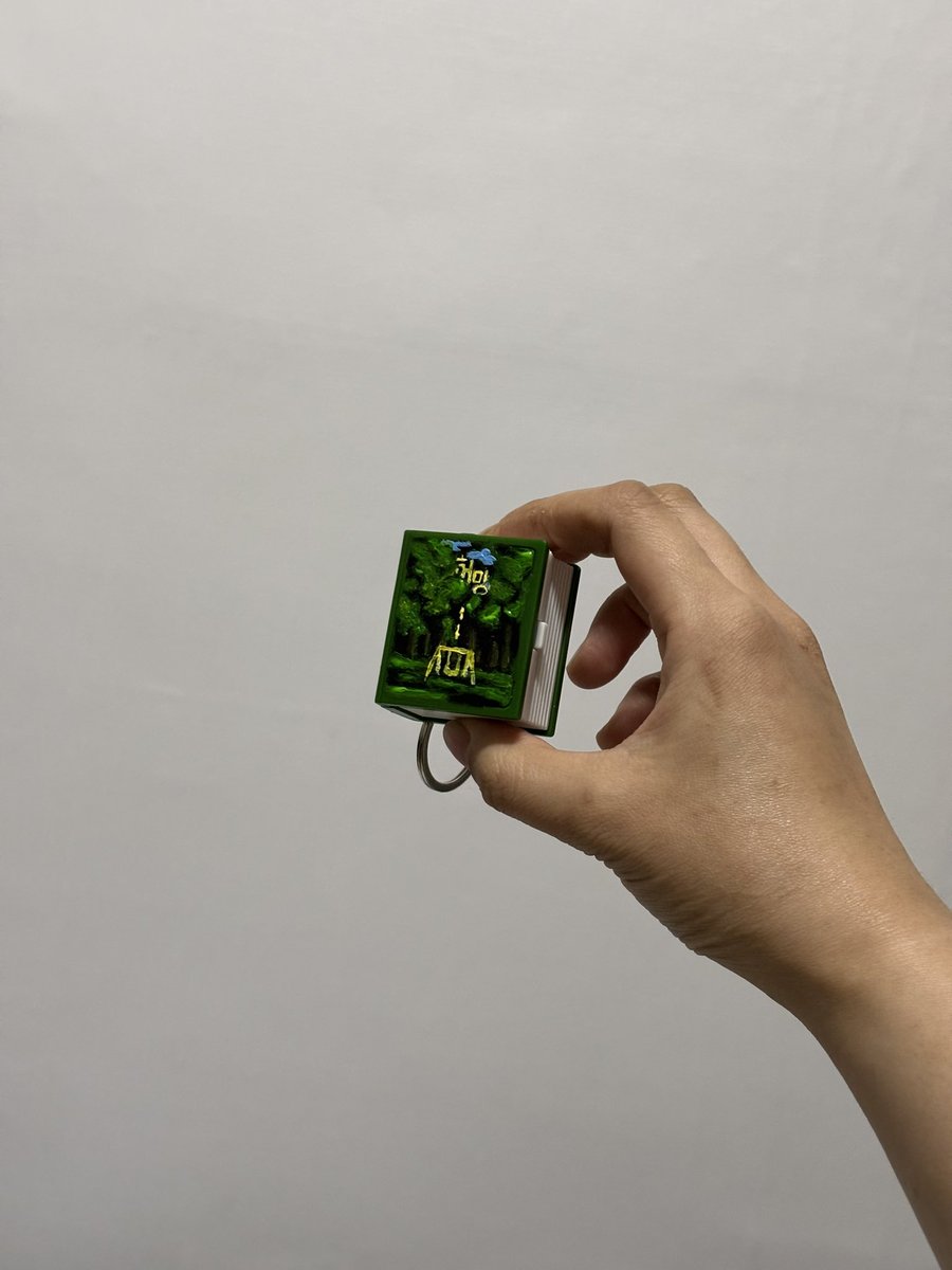 못 / 해든 tweet media