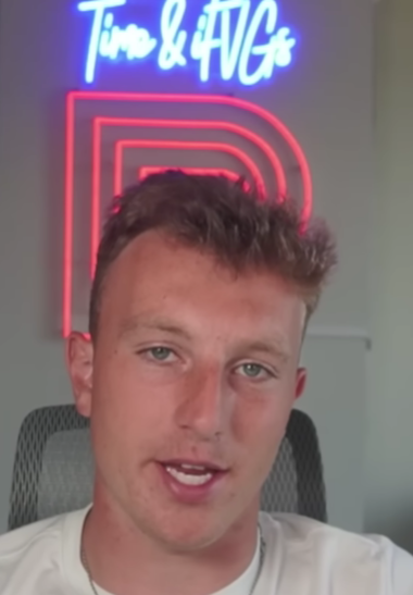 Clayton tweet media