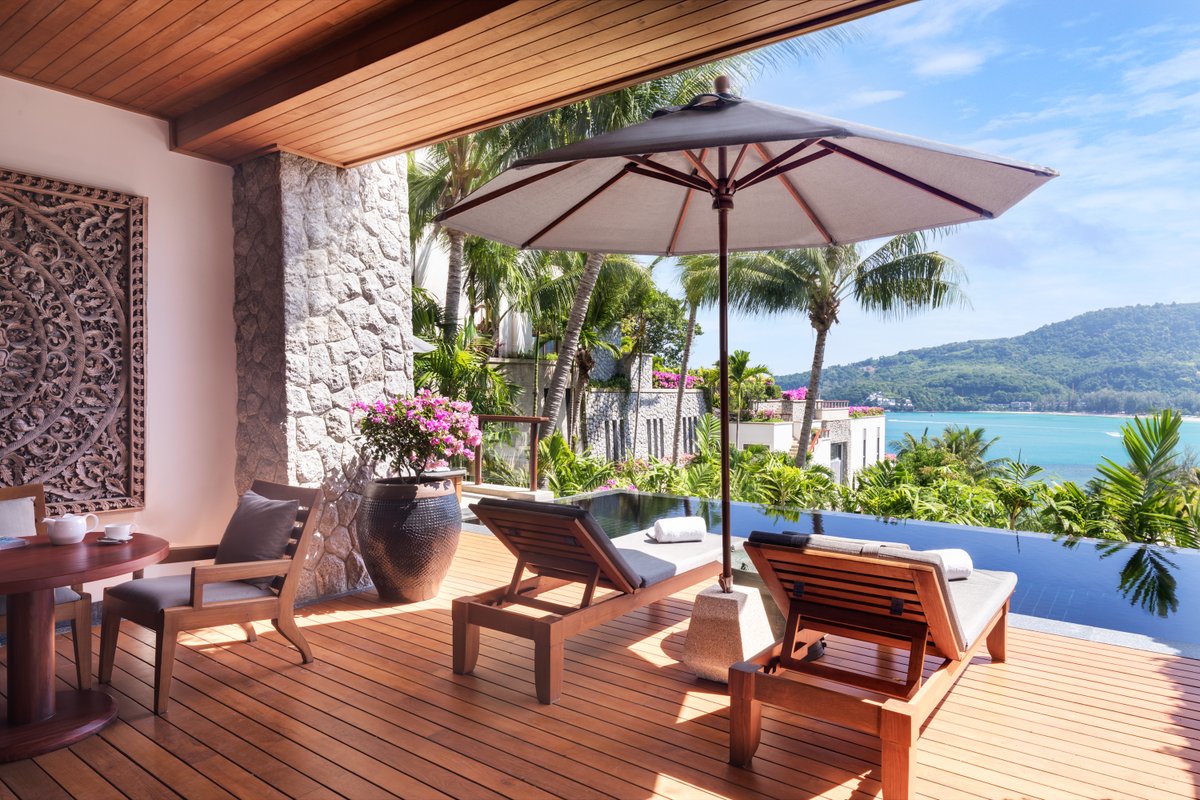 The Travel Portfolio tweet media