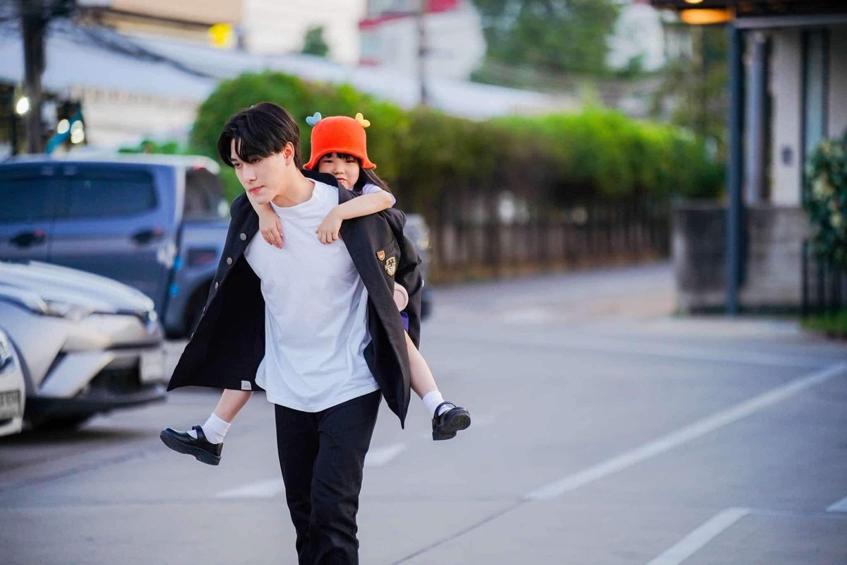 nowhere 🌬️ tweet media