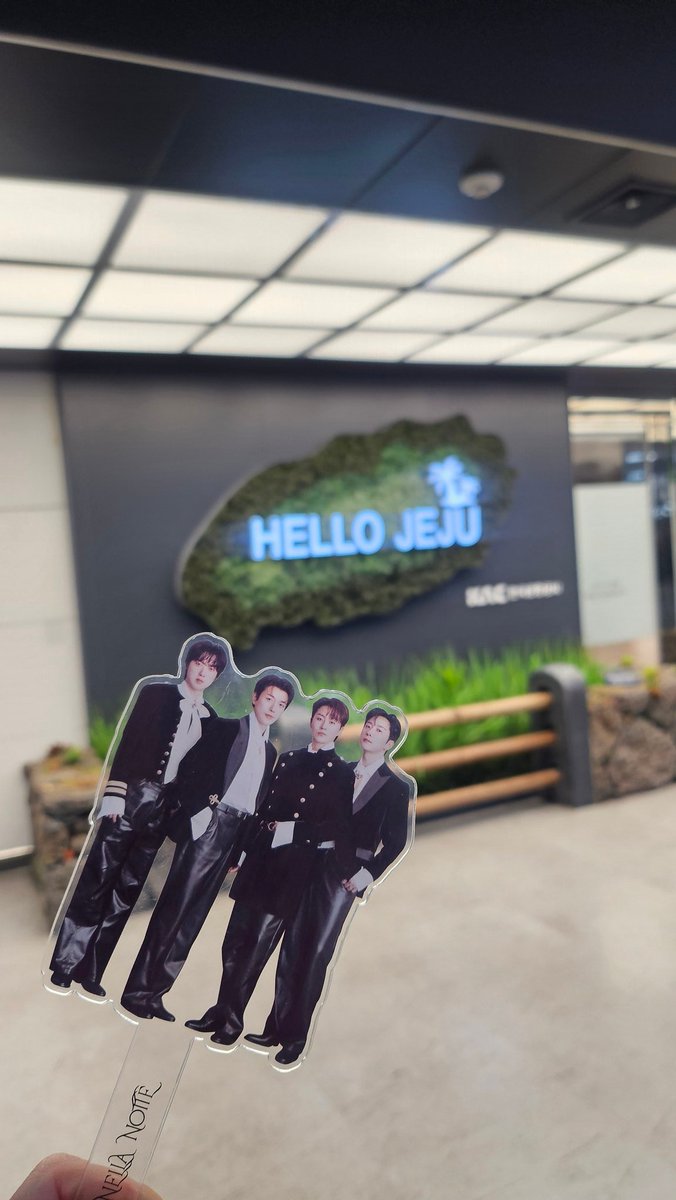 슬로우 tweet media