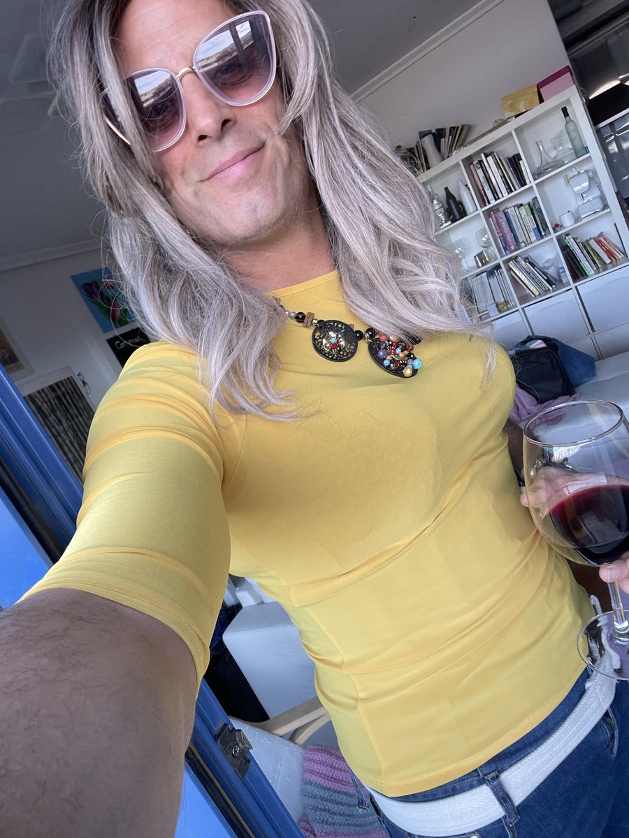 daniela_sissy_ tweet media